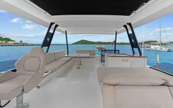 Thumbnail von Fountaine Pajot MY 6 MONA LISA