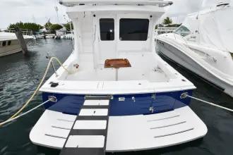 Thumbnail von Luhrs 41 Convertible Luhrs