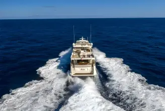 Thumbnail von Azimut Grande 105 La Rubia