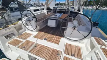 Thumbnail von Beneteau Oceanis 41 06-00676