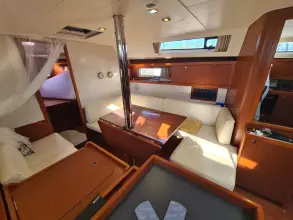 Thumbnail von Beneteau Oceanis 41 06-00676