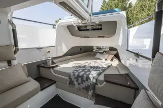 Thumbnail von Axopar 37 XC Cross Cabin