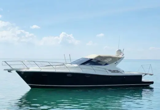 Uniesse 42 Open