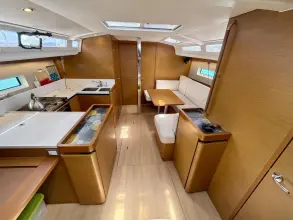Thumbnail von Jeanneau Sun Odyssey 440 Moon