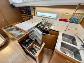 Thumbnail von Jeanneau Sun Odyssey 440 Moon
