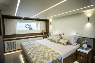 Thumbnail von Johnson 70 70' Johnson Skylounge 2026