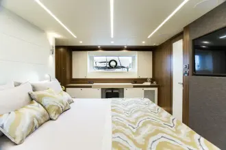 Thumbnail von Johnson 70 70' Johnson Skylounge 2026