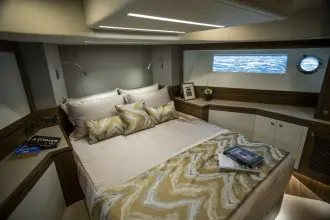 Thumbnail von Johnson 70 70' Johnson Skylounge 2026