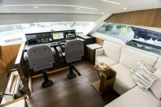 Thumbnail von Johnson 70 70' Johnson Skylounge 2026