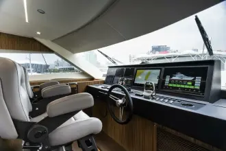 Thumbnail von Johnson 70 70' Johnson Skylounge 2026
