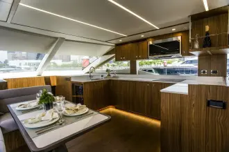 Thumbnail von Johnson 70 70' Johnson Skylounge 2026