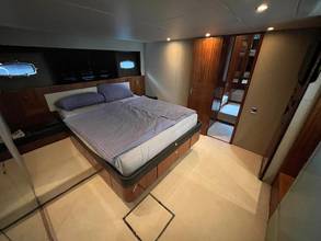 Thumbnail von Fairline Squadron 65