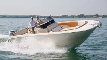 Invictus 270 CX