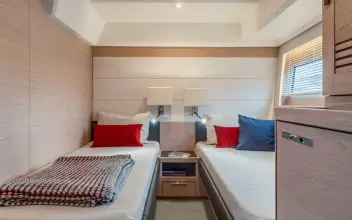 Thumbnail von Beneteau Grand Trawler  62 NEW, ORDER TODAY