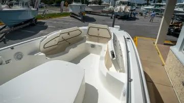 Thumbnail von Boston Whaler 270 Dauntless