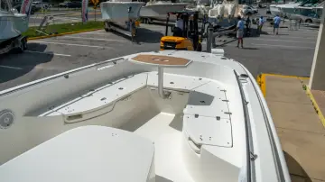 Thumbnail von Boston Whaler 270 Dauntless
