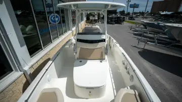 Thumbnail von Boston Whaler 270 Dauntless