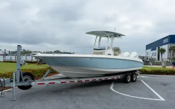 Thumbnail von Boston Whaler 270 Dauntless