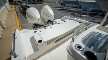 Thumbnail von Boston Whaler 270 Dauntless