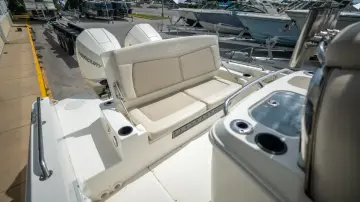 Thumbnail von Boston Whaler 270 Dauntless