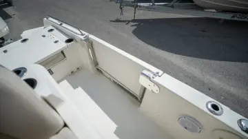 Thumbnail von Boston Whaler 270 Dauntless