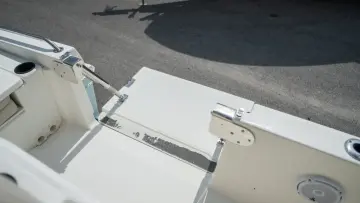 Thumbnail von Boston Whaler 270 Dauntless