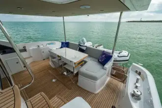 Thumbnail von Azimut 55