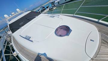 Thumbnail von Azimut 62S