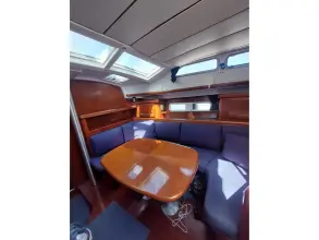 Thumbnail von Beneteau Oceanis 42 CC