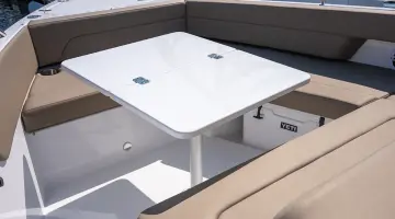 Thumbnail von Cruisers Yachts 38 VTR