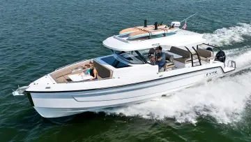 Thumbnail von Cruisers Yachts 38 VTR