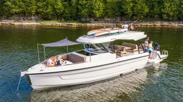 Thumbnail von Cruisers Yachts 38 VTR