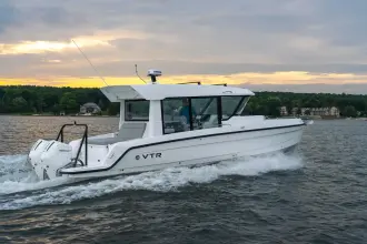 Thumbnail von Cruisers Yachts 38 VTR EC