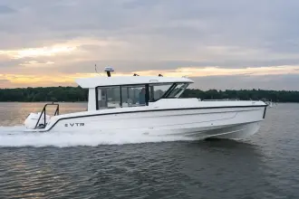 Thumbnail von Cruisers Yachts 38 VTR EC