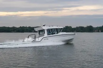 Thumbnail von Cruisers Yachts 38 VTR EC