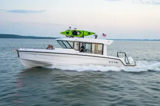 Thumbnail von Cruisers Yachts 38 VTR EC