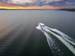 Thumbnail von Cruisers Yachts 38 VTR EC