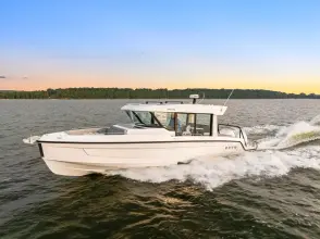 Thumbnail von Cruisers Yachts 38 VTR EC