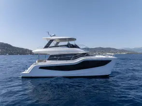 Thumbnail von Aquila 46 Yacht  Aquila 46 Yacht