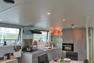 Thumbnail von Luxury Motor 26.25 with UBC