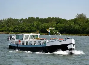 Thumbnail von Luxury Motor 26.25 with UBC