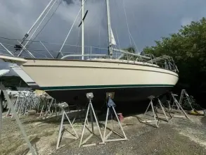 Thumbnail von Island Packet 370 Journey’s End