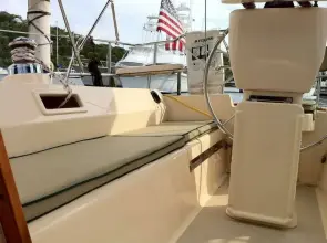 Thumbnail von Island Packet 370 Journey’s End