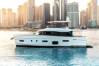 Azimut Magellano 66 Fat Boy