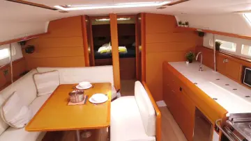 Thumbnail von Jeanneau Sun Odyssey 519 Ivory