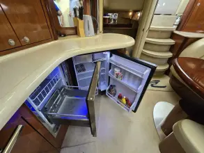 Thumbnail von Sea Ray 455 Sundancer Low Profile