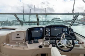 Thumbnail von Sea Ray 420 Sundancer Sea Ray Sundancer