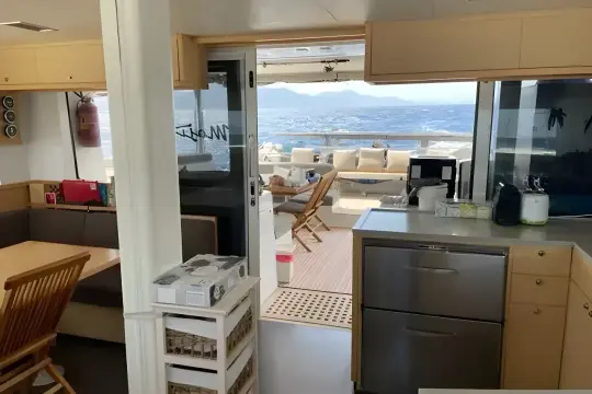 Lagoon 52 Mojito