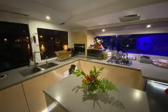 Thumbnail von Fountaine Pajot Saba 50 Nowhere