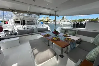 Thumbnail von Fountaine Pajot Saba 50 Nowhere